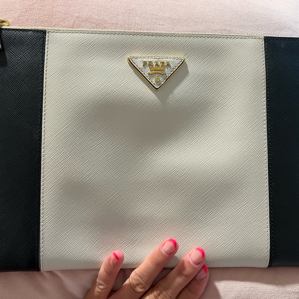 Prada saffiano clutch